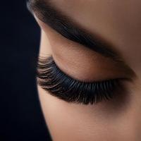 Nahaufnahme: volles Wimpernset